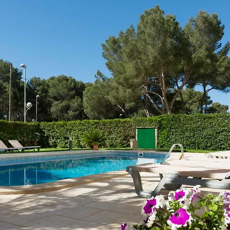 Tres Torres Apartment *