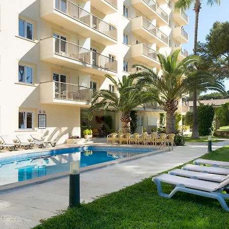 Tres Torres Apartment *