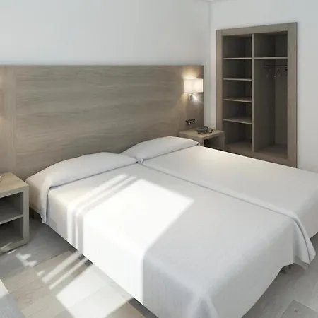 Tres Torres Apartment